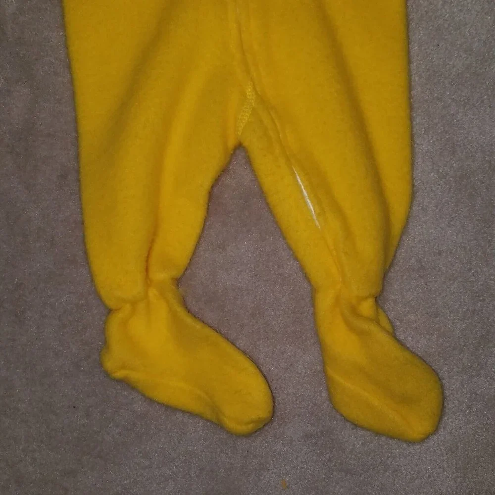 VTG Disney Winnie Pooh Yellow Hooded Sleeper Sears Roebuck & Co Small 15-20 lbs